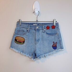 NWOT Mossimo High Rise Blue Jean Cutoff Shorts Embroidered Patches Size 4/27